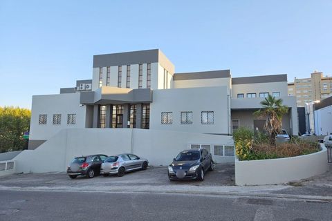 Erhvervsejendom i Carnaxide, Lisbon, Carnaxide - € 840.000 | Ref: OFI_55 - foto 12