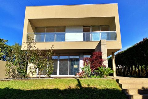 Villa i Trofa, Porto, Trofa - € 660.000 | Ref: RO2659 - foto 32