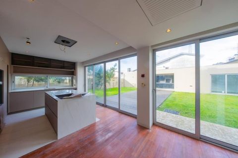 Villa i Trofa, Porto, Trofa - € 660.000 | Ref: RO2659 - foto 3