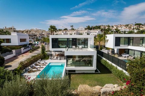 Villa a Marbella, Malaga, Marbella - € 1.790.000 | Ref: MBC0009 - foto 22