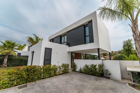 Villa a Marbella, Malaga, Marbella - € 1.790.000 | Ref: MBC0009 - foto 23