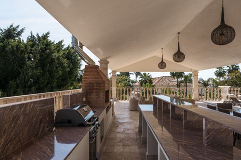Villa a Marbella, Malaga, Marbella - € 13.000.000 | Ref: MBC0016 - foto 24