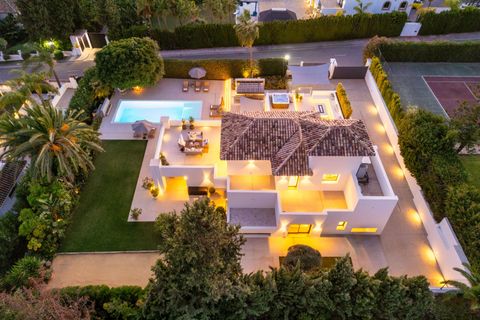 Villa a Marbella, Malaga, Marbella - € 5.850.000 | Ref: MBC0022 - foto 40
