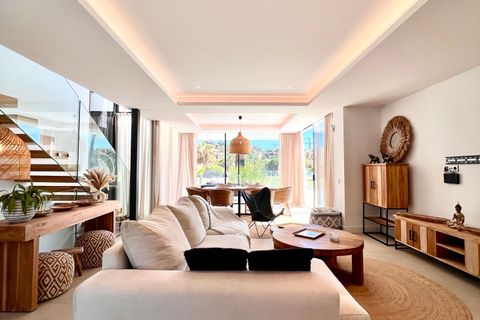 Villa a Estepona, Malaga, Estepona - € 1.775.000 | Ref: SPCRM3887 - foto 11