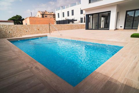 Villa i Punta Prima, Alicante, Punta Prima - € 699.900 | Ref: 493-115-10-115 - foto 6