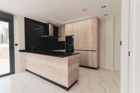 Villa i Punta Prima, Alicante, Punta Prima - € 699.900 | Ref: 493-115-10-115 - foto 13