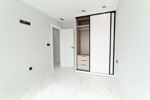 Villa i Punta Prima, Alicante, Punta Prima - € 699.900 | Ref: 493-115-10-115 - foto 27
