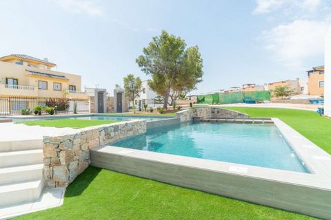Bungalou a Los Balcones, Alicante, Los Balcones - € 330.000 | Ref: 116-115-10-115 - foto 3