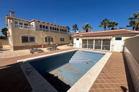 Villa i Ciudad Quesada, Alicante, Ciudad Quesada - € 695.000 | Ref: 745414 - foto 1