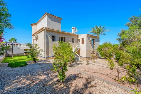 Villa i Almoradi, Alicante, Almoradi - € 699.990 | Ref: AG19MLSC6108106 - foto 5
