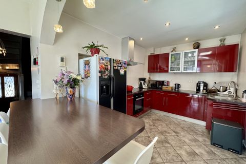 Villa i Annecy, Haute-Savoie, Annecy - € 1.029.000 | Ref: HH-15933617 - foto 3