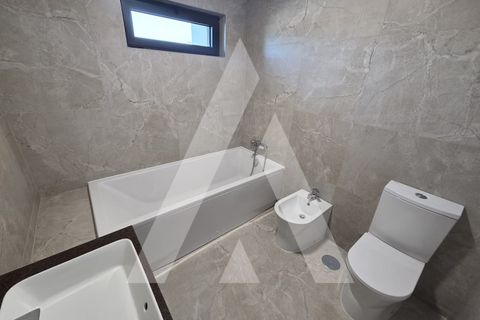 Villa i Aveiro, Aveiro, Aveiro - € 535.000 | Ref: 1030963/25BL - foto 12