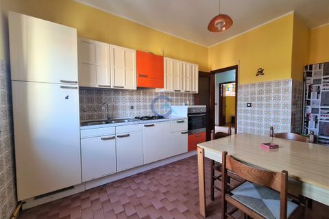 Estudi a Catanzaro, Catanzaro, Catanzaro - € 200/mes | Ref: CZ01-AA1809 - foto 5
