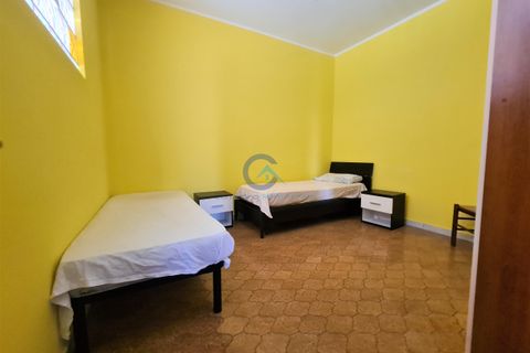 Estudi a Catanzaro, Catanzaro, Catanzaro - € 200/mes | Ref: CZ01-AA1809 - foto 10