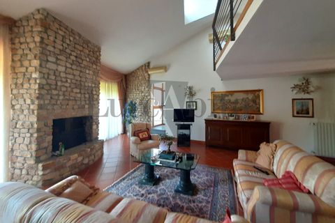 Villa i Lucca, Lucca, Lucca - € 1.200.000 | Ref: A3343 - foto 10