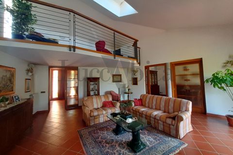 Villa i Lucca, Lucca, Lucca - € 1.200.000 | Ref: A3343 - foto 11