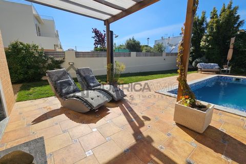 Villa i Moncarapacho, Faro, Moncarapacho - € 745.000 | Ref: M05 - foto 5
