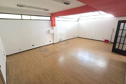 Erhvervsejendom i Bari, Bari, Bari - € 95.000 | Ref: LOCPALMIERI - foto 9