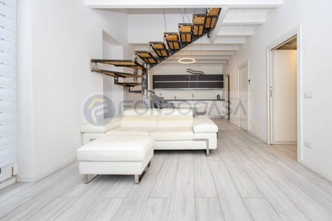 Lejlighed i Milan, Milan, Milan - € 249.000 | Ref: Trilocale Via Gherini - foto 1