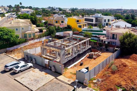 Villa i Alvor, Faro, Alvor - € 760.000 | Ref: DO4052 BP - foto 1