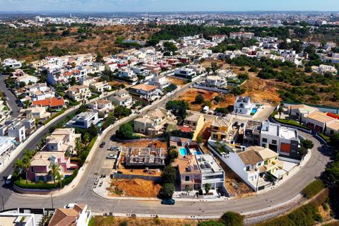 Villa i Alvor, Faro, Alvor - € 760.000 | Ref: DO4052 BP - foto 14