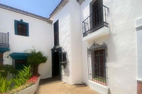 Stadthaus in Marbella, Malaga, Marbella - € 650.000 | Ref: R5133313 - Foto 11
