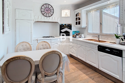 Villa i Bourgoin-Jallieu, Isere, Bourgoin-Jallieu - € 344.000 | Ref: GFVMA30000221 - foto 2