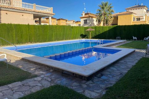 Villa i Playa Flamenca, Alicante, Playa Flamenca - € 340.000 | Ref: ks4957 - foto 27