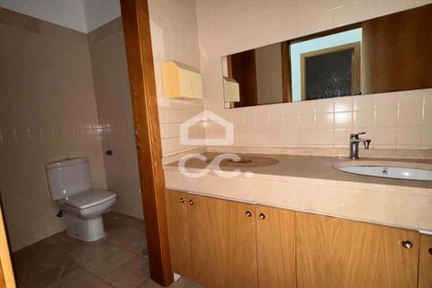 Erhvervsejendom i Odivelas, Lisbon, Odivelas - € 500.000 | Ref: 409/N/00005 - foto 15