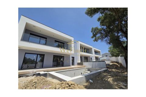 Villa i Alcabideche, Lisbon, Alcabideche - € 1.350.000 | Ref: V/CF01125 - foto 1