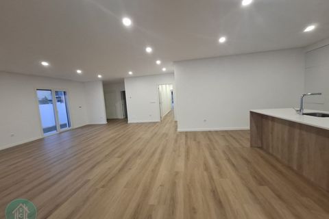 Villa i Quinta do Conde, Setubal, Quinta do Conde - € 750.000 | Ref: CI005 - foto 10