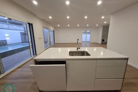 Villa i Quinta do Conde, Setubal, Quinta do Conde - € 750.000 | Ref: CI005 - foto 12