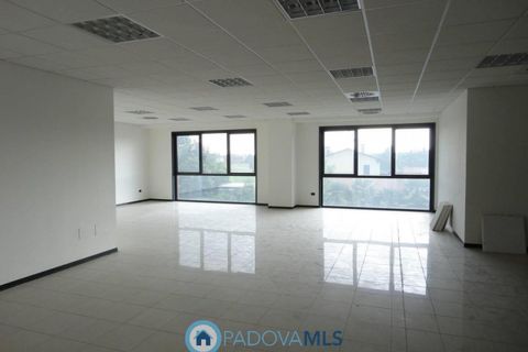 Erhvervsejendom i Vigonza, Padua, Vigonza - € 180.000 | Ref: M1946 - foto 2