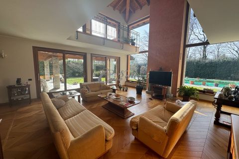 Villa i Carimate, Como, Carimate - € 1.090.000 | Ref: L673 - foto 2