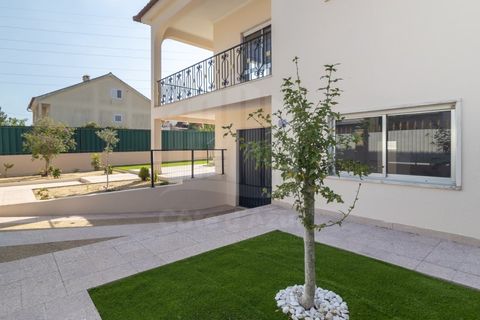 Villa i Quinta do Conde, Setubal, Quinta do Conde - € 389.000 | Ref: 10011 - foto 4