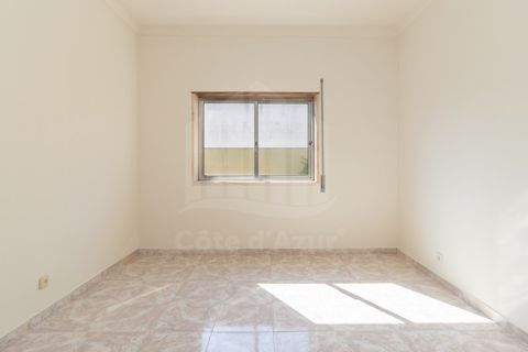 Villa i Quinta do Conde, Setubal, Quinta do Conde - € 389.000 | Ref: 10011 - foto 38
