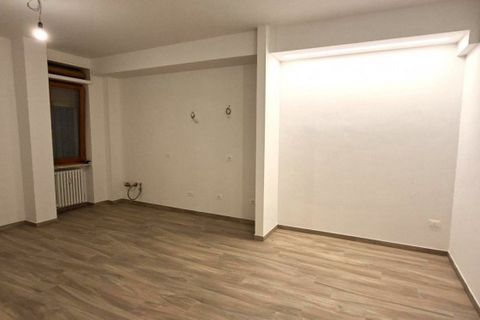 Leilighet i Alba, Cuneo, Alba - € 185 000 | Ref: 048 BI - foto 12
