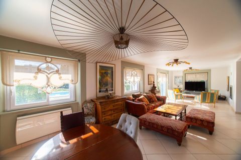 Villa i Annemasse, Haute-Savoie, Annemasse - € 1.300.000 | Ref: 191012976 - foto 5
