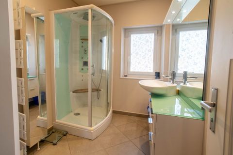 Villa i Annemasse, Haute-Savoie, Annemasse - € 1.300.000 | Ref: 191012976 - foto 15