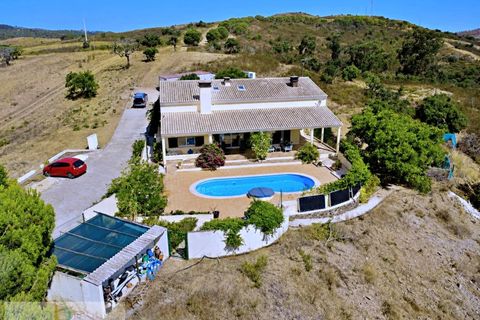 Landejendom i Bensafrim, Faro, Bensafrim - € 980.000 | Ref: V022 - foto 1