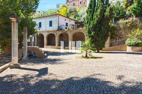 Villa i Giulianova, Teramo, Giulianova - € 590.000 | Ref: 901 - foto 22