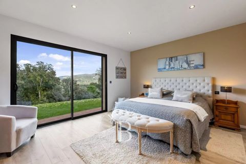 Villa a Porto-Vecchio, Corse-du-Sud, Porto-Vecchio - € 1.890.000 | Ref: RV2021 - foto 13