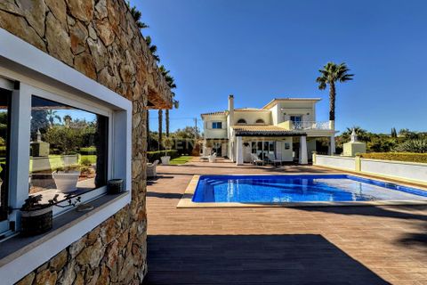 Villa i Olhao, Faro, Olhao - € 1.250.000 | Ref: C0358-01027 - foto 1