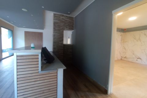 Erhvervsejendom i Modena, Modena, Modena - € 120.000 | Ref: 3028 - foto 11