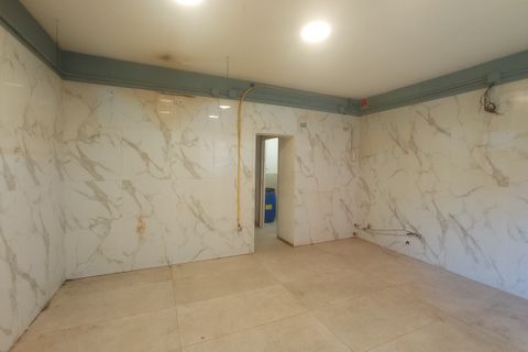 Erhvervsejendom i Modena, Modena, Modena - € 120.000 | Ref: 3028 - foto 15