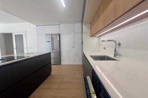 Lejlighed i Carcavelos, Lisbon, Carcavelos - € 1.380.000 | Ref: APA_4282 - foto 15
