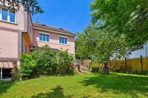 Villa a Saint-Germain-en-Laye, Yvelines, Saint-Germain-en-Laye - € 1.195.000 | Ref: C29F88204CD34BAB - foto 4