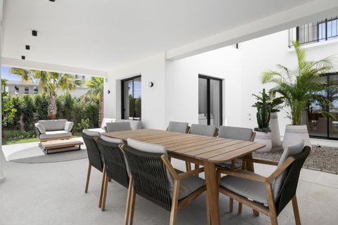 Villa i Estepona, Malaga, Estepona - € 2.490.000 | Ref: R5185228 - foto 23