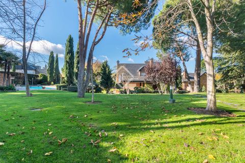 Villa a Boadilla Del Monte, Madrid, Boadilla Del Monte - € 2.700.000 | Ref: POZ38176 - foto 6