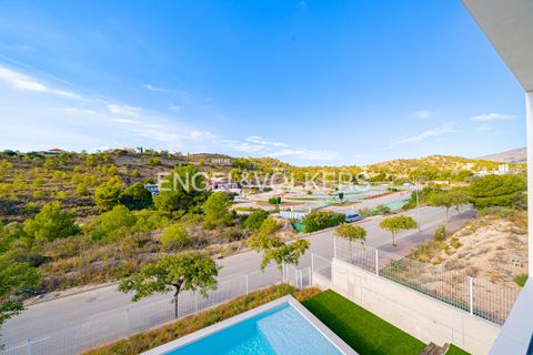 Villa i Finestrat, Alicante, Finestrat - € 825.000 | Ref: W-046RO2 - foto 32
